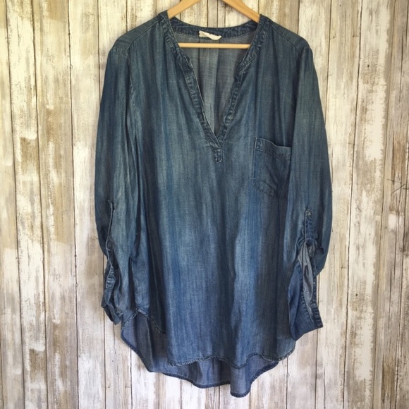 Lou & Grey Tops - Lou & Grey Blue Chambray Popover Blouse